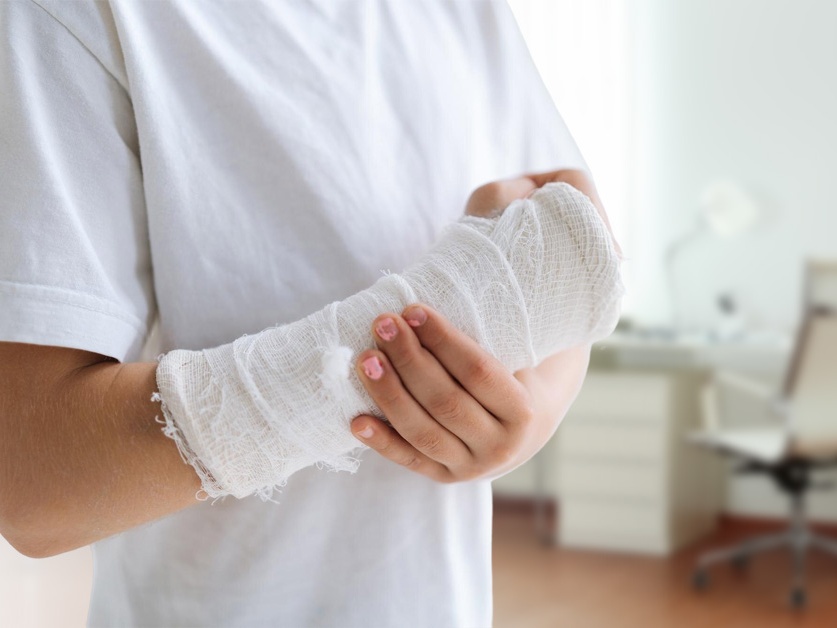 Chirurgie Mnichovo Hradiště - MUDr. Robert Roxer, MUDr. Eva Šonská Hainová